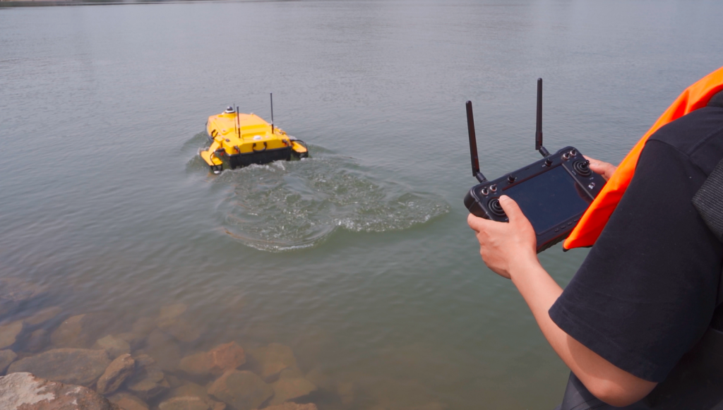 HydroBoat 1500 USV
